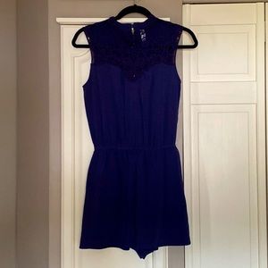 Lace Short Jumper